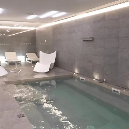 Ih Mont Blanc Hotel 4*