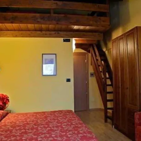 Ih Mont Blanc Hotel 4*