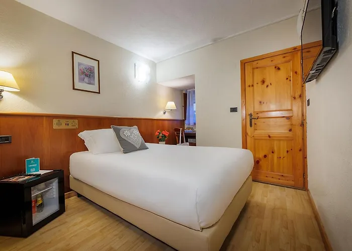 Ih Mont Blanc 4* Courmayeur