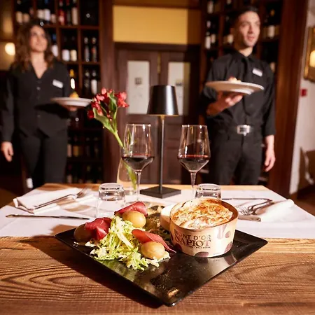 Ih Mont Blanc Hotel 4*