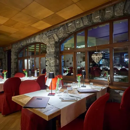 Hotel Ih Mont Blanc 4*