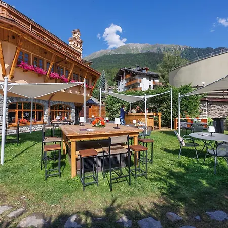 Hotel Ih Mont Blanc
