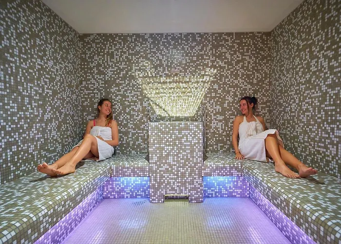 Otel Ih Mont Blanc 4*