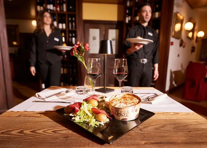 Ih Mont Blanc Hotel 4*