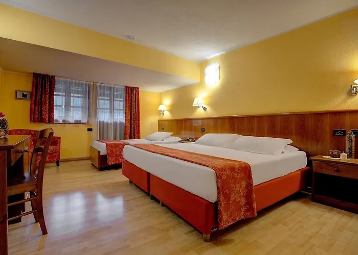 Ih Mont Blanc Hotel 4*